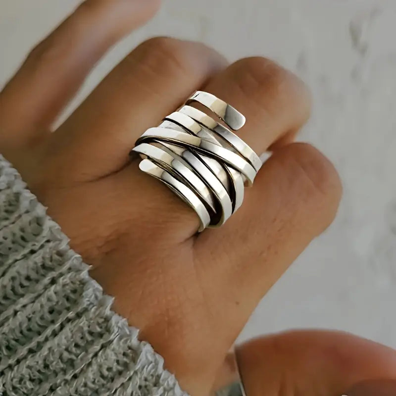 Bague Argentée Vintage Élégante