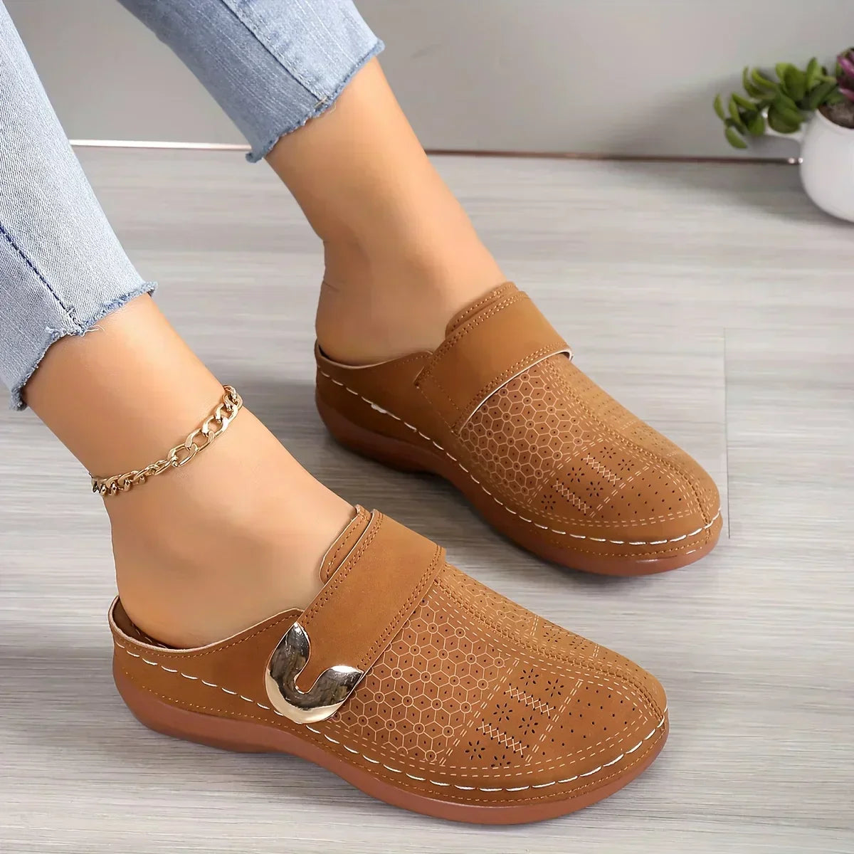 Caprielle | Sandales Compensées Chic